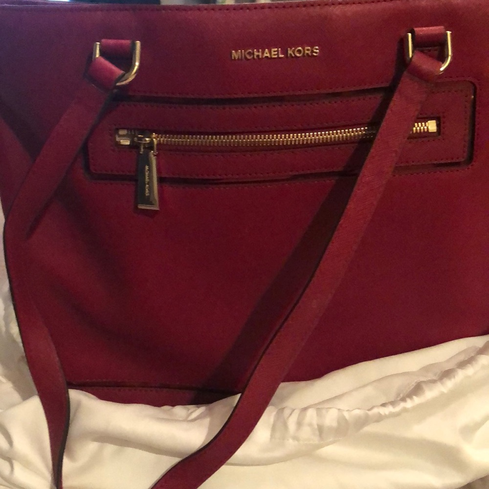 Michael Kors purse